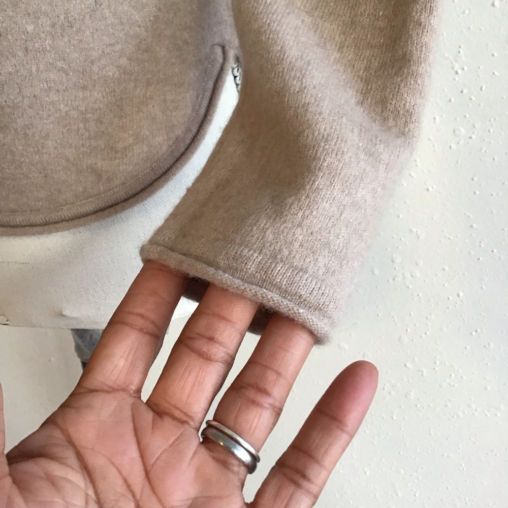 Vince. Women Elegant Warm Beige Crew Neck Sweater S - Picture 7 of 12